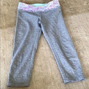 Grey Cropped Ivivva Leggings